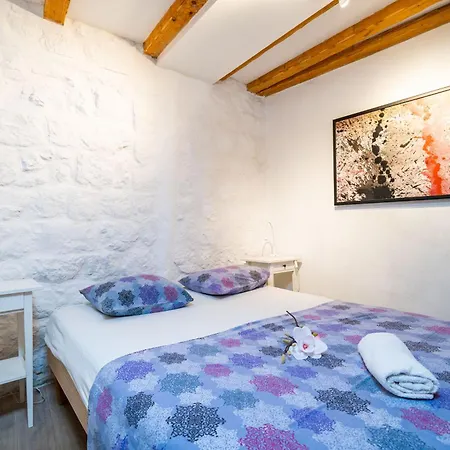 Old Town Historical 2 *