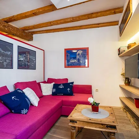 Daire Old Town Historical 2 *